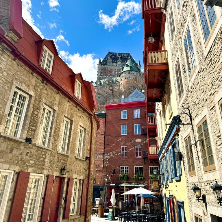 Québec - HN Comm